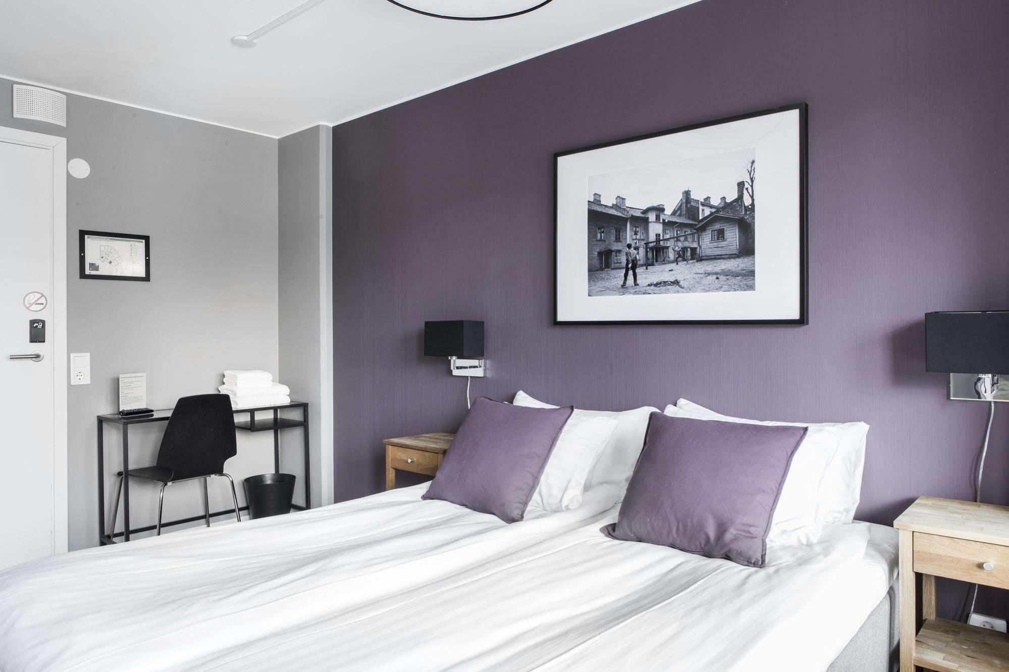 Hostel Linneplatsens & *